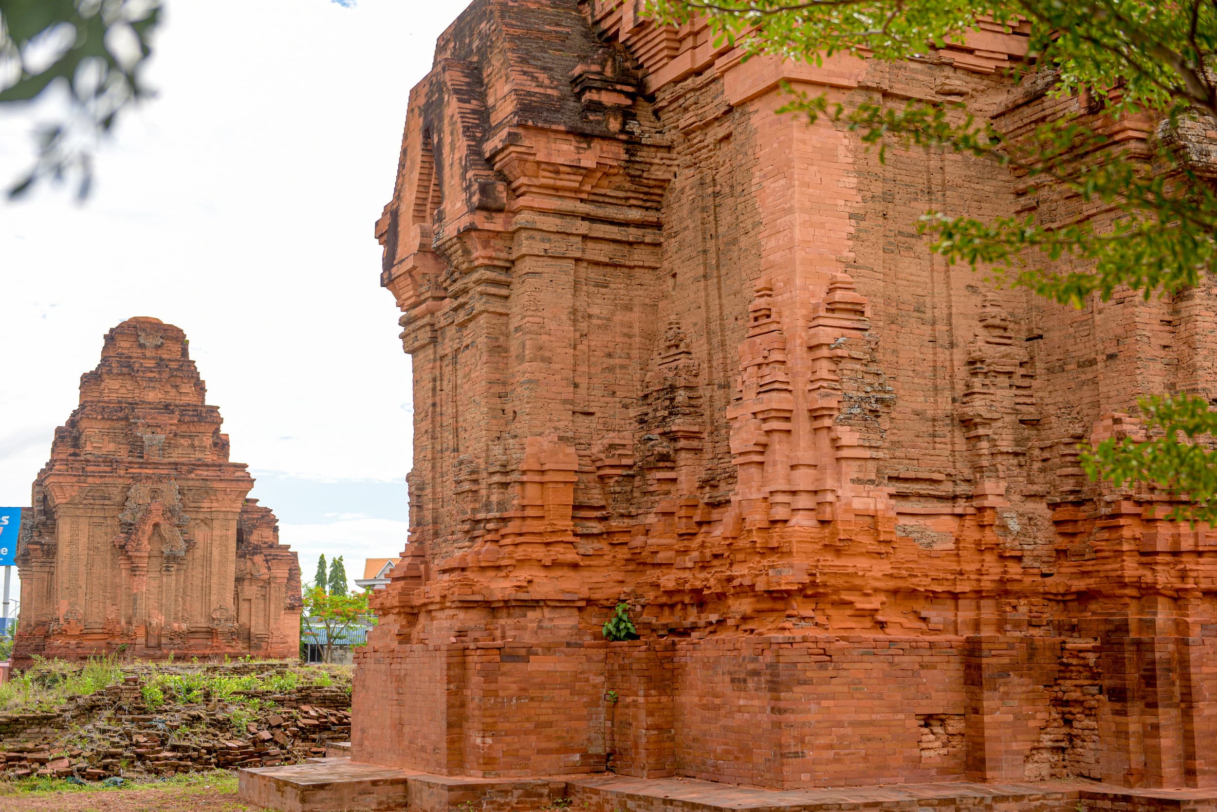 Khối tháp cổ